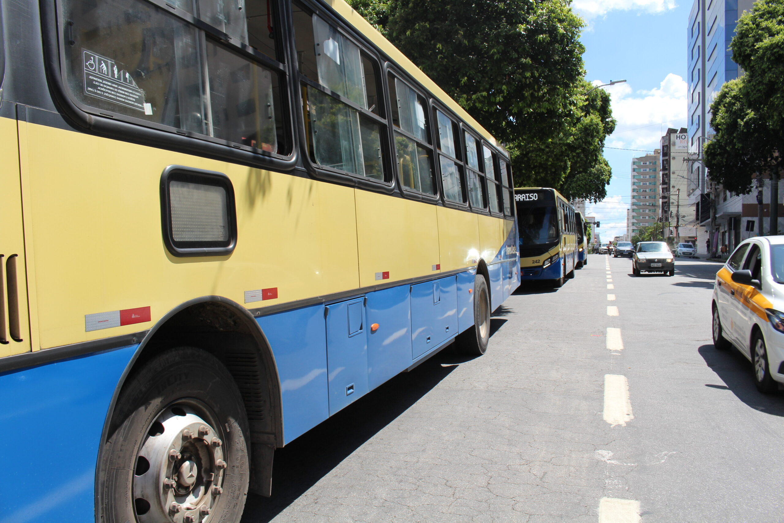 Trabalhadores Do Transporte Coletivo Urbano De Divin Polis Anunciam