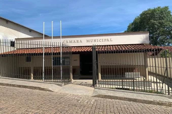 Câmara Municipal de Carmo da Mata dispensa apresentação de comprovantes de pagamentos de diárias