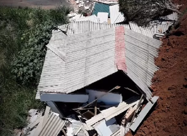 Risco de novos deslizamentos eleva para 251 pessoas evacuadas e 162 imóveis desocupados em Conceição do Pará