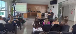 O curso conta com a participação do diretor sindical, Renan Souza, que é membro do conselho administrativo do IPREMPE
