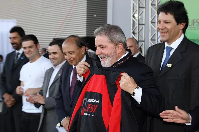 A última visita do presidente Lula a Divinópolis foi em 2010, quando inaugurou o Campus Dona Lindu (Foto: Acervo UFSJ