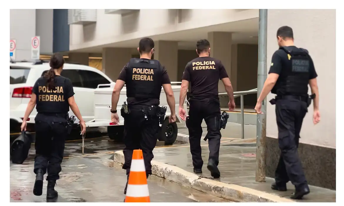 Polícia Federal apura fraudes na emissão de títulos eleitorais em Minas Gerais e mais três estados