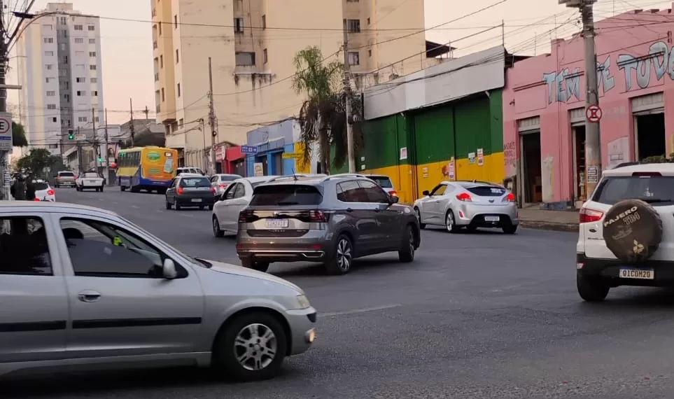 Motoristas registrados em Minas podem usar a internet para defesa de suspensão da CNH