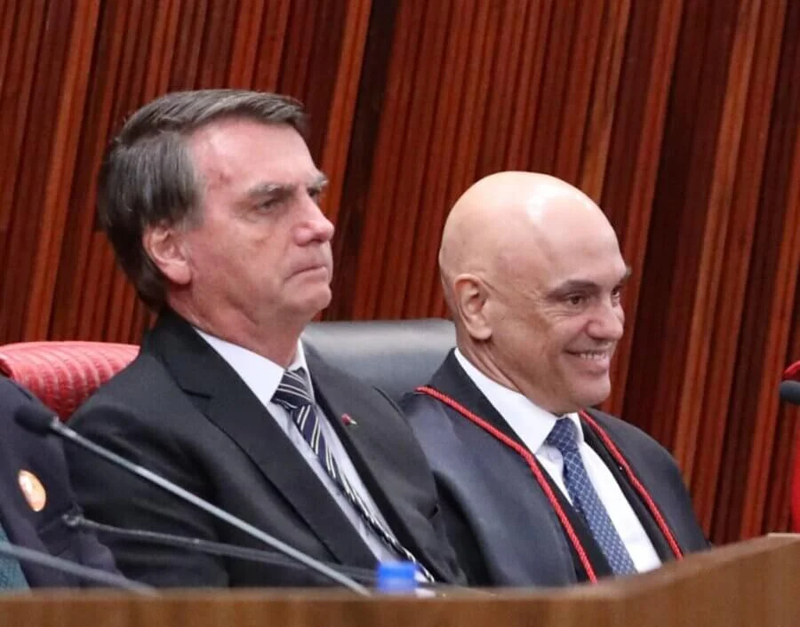 O relator da denúncia contra Bolsonaro é o Ministro Alexandre de Moraes